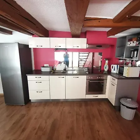La Bergerie Albergue La Neuveville
