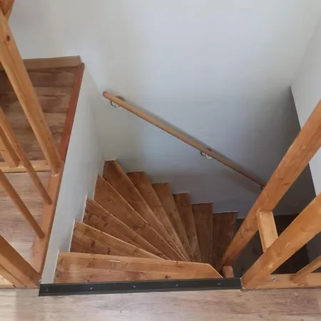 La Bergerie بيت شباب