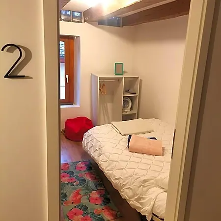 La Bergerie Hostal La Neuveville
