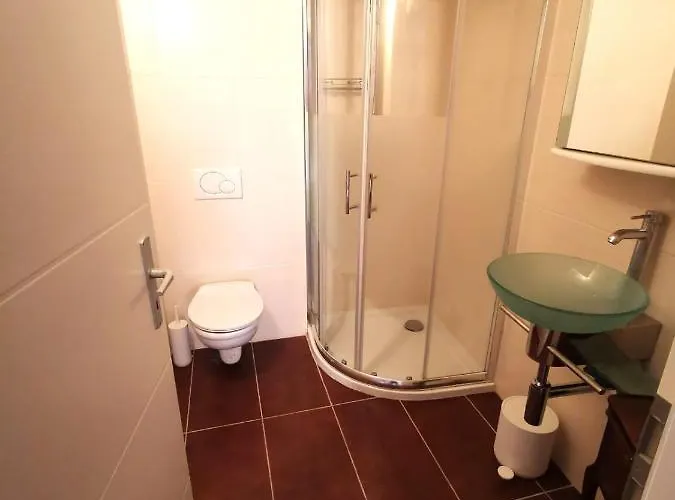 La Bergerie Hostel *