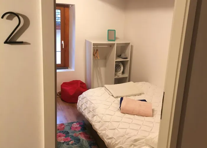 Hostel La Bergerie *